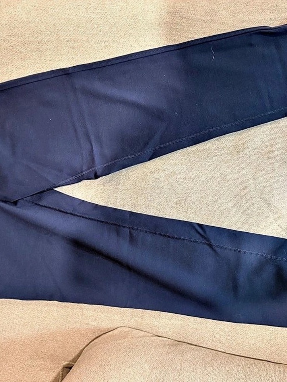 Lululemon On the Fly Pant. Straight Leg Pants in Blue